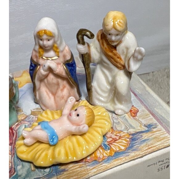 Vintage Bug House Nativity Figurines Taiwan Bone China Set Of 6 Original Box - Picture 4 of 9